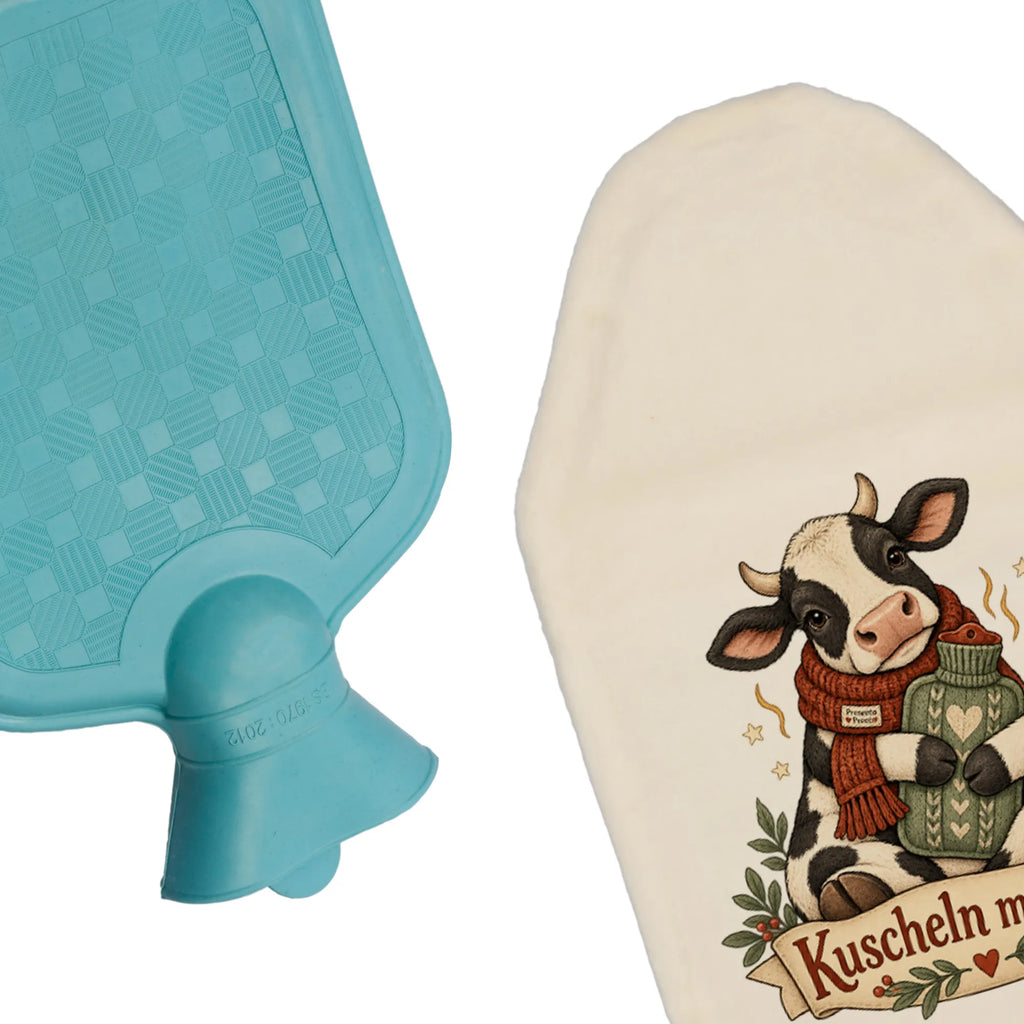 Kuschelige Wärmflasche mit Kuh im Schal für kalte Tage|p:2021034|h:275fcb186b43645d4902411de12fe85e
