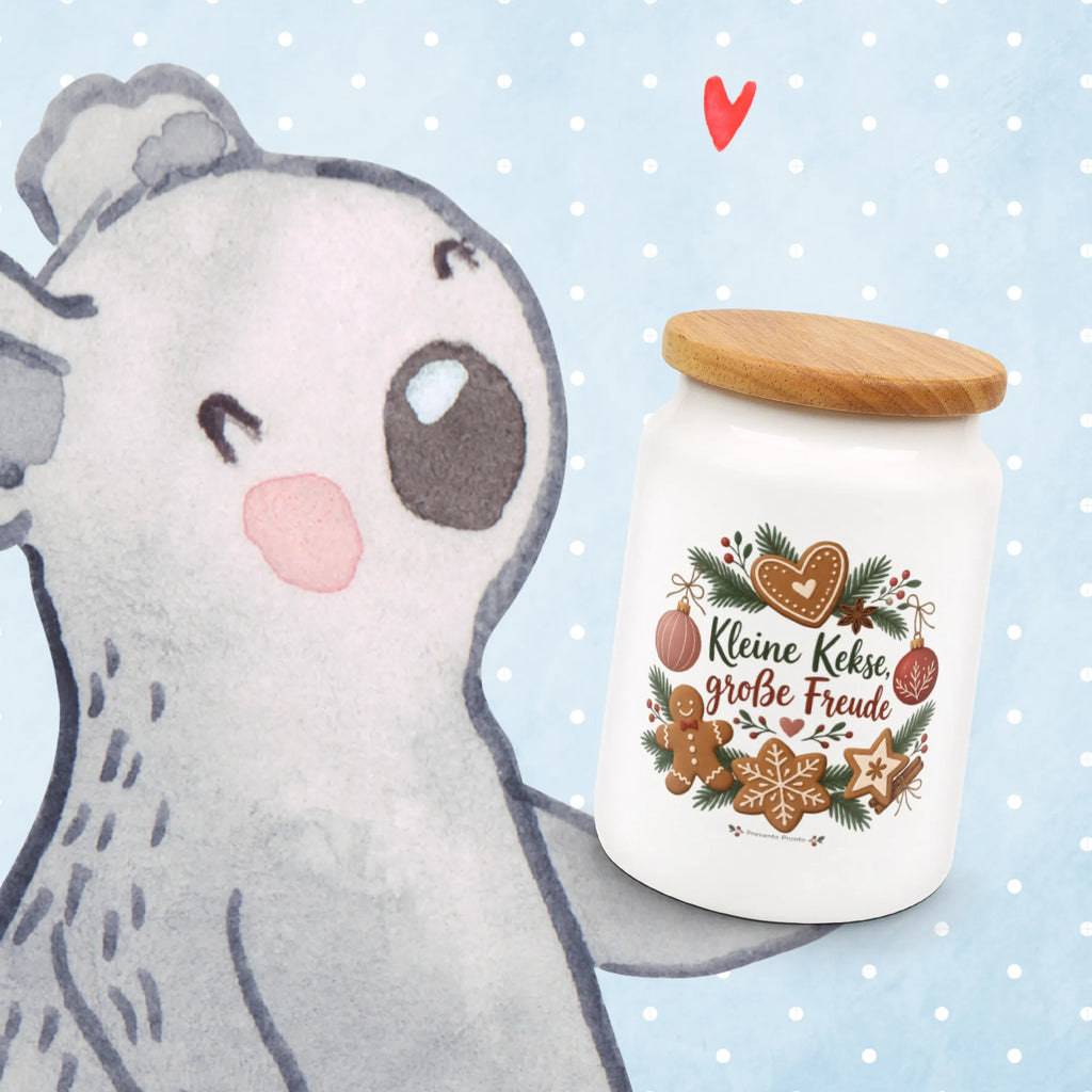 Fröhliche Keksdose zu Weihnachten mit Lebkuchen|p:2021068|h:f96c3cc710adeb255e2d8783caa69ace
