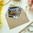 Sportliche Glückwunschkarte für Fußballfans mit Champion-Gruß|p:2021122|h:23be76cfd95439b45332a0a3a710ac57