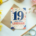 Lustige Geburtstagskarte zum 19. Geburtstag mit großer Zahl 19|p:2021141|h:ec8c38af06a22e2098ee3acde4d9d247