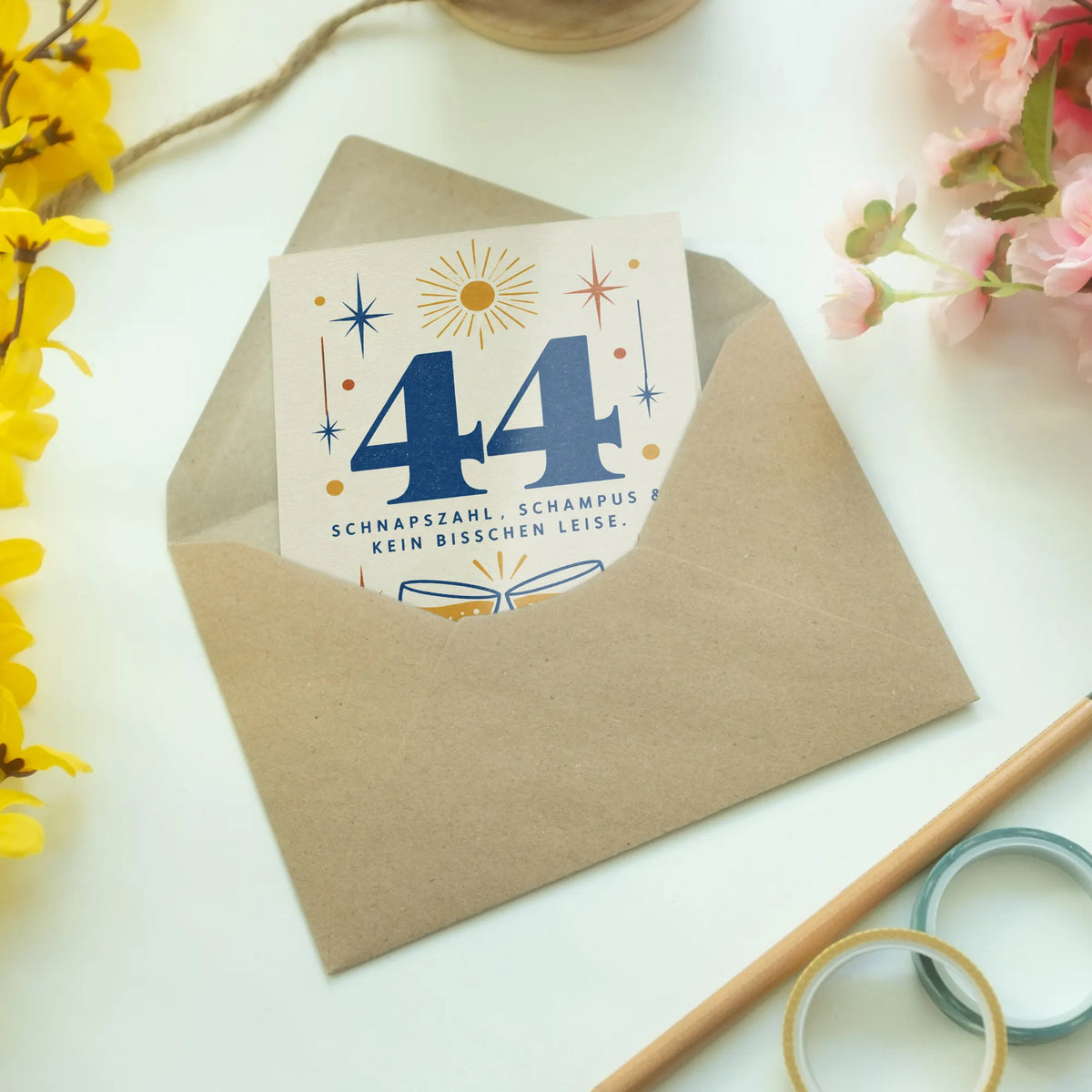 Lustige Geburtstagskarte zum 44. Geburtstag mit Champagnergläsern