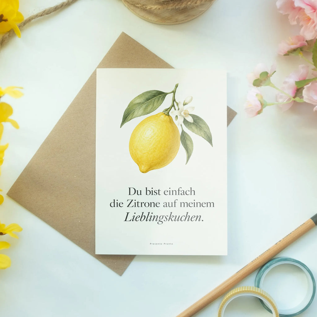 Liebevolle Grußkarte mit gelber Zitrone für liebe Menschen|p:2021361|h:10b03e604b3a080705aa1b4de0de7f66