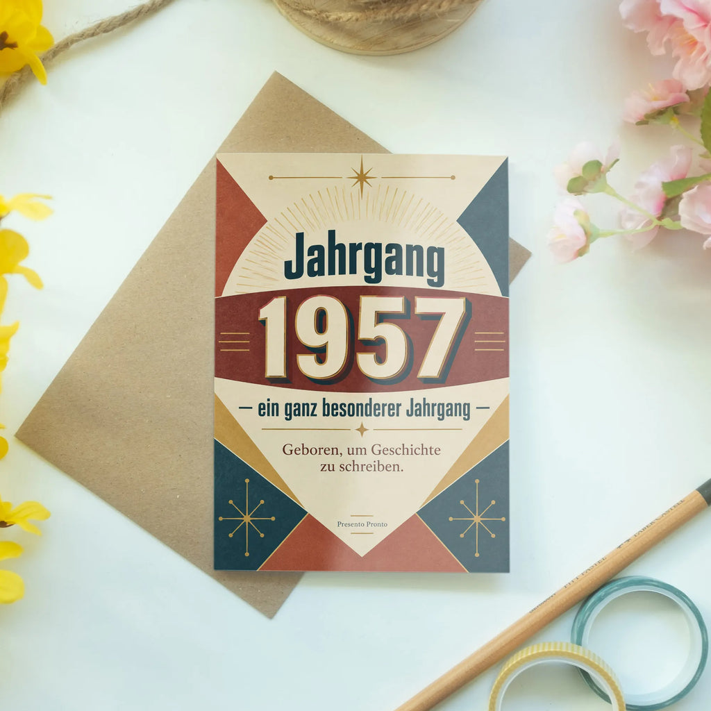 Elegante Geburtstagskarte für den Jahrgang 1957 mit Retro-Sonnenstrahlen|p:2021456|h:25493efa7cb369c7f576ac5659f33b6a