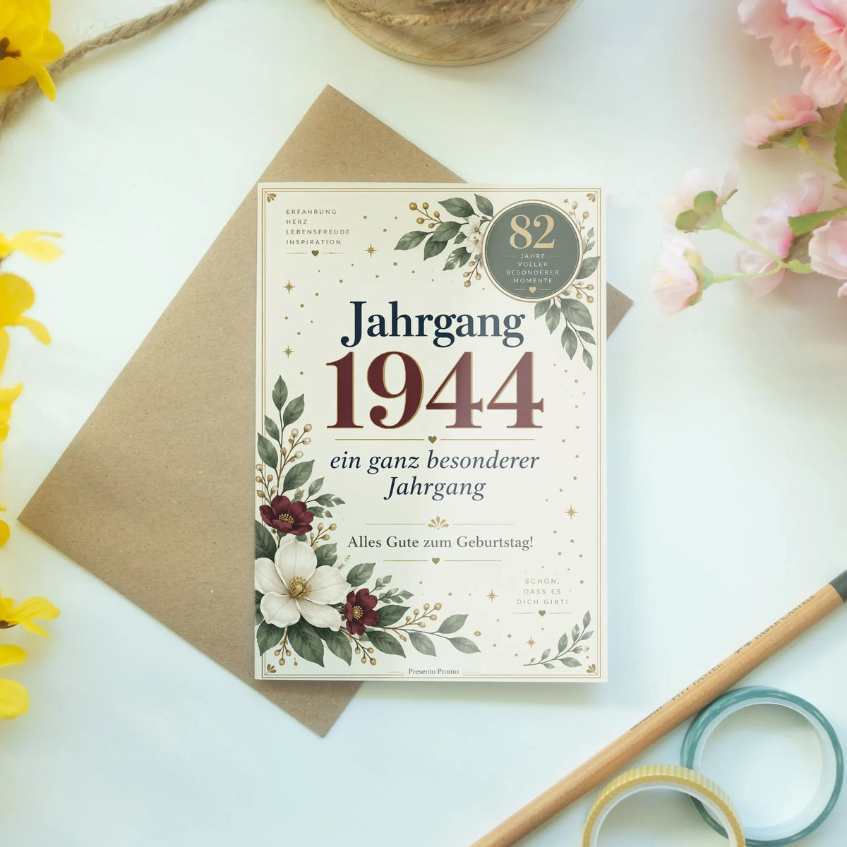 Elegante Geburtstagskarte Jahrgang 1944 mit Blumen zum 82. Geburtstag