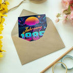 Coole Geburtstagskarte zum Jahrgang 1985 mit Neonsonne|p:2021490|h:0c6497c544bcd552374c6a1bafb49929