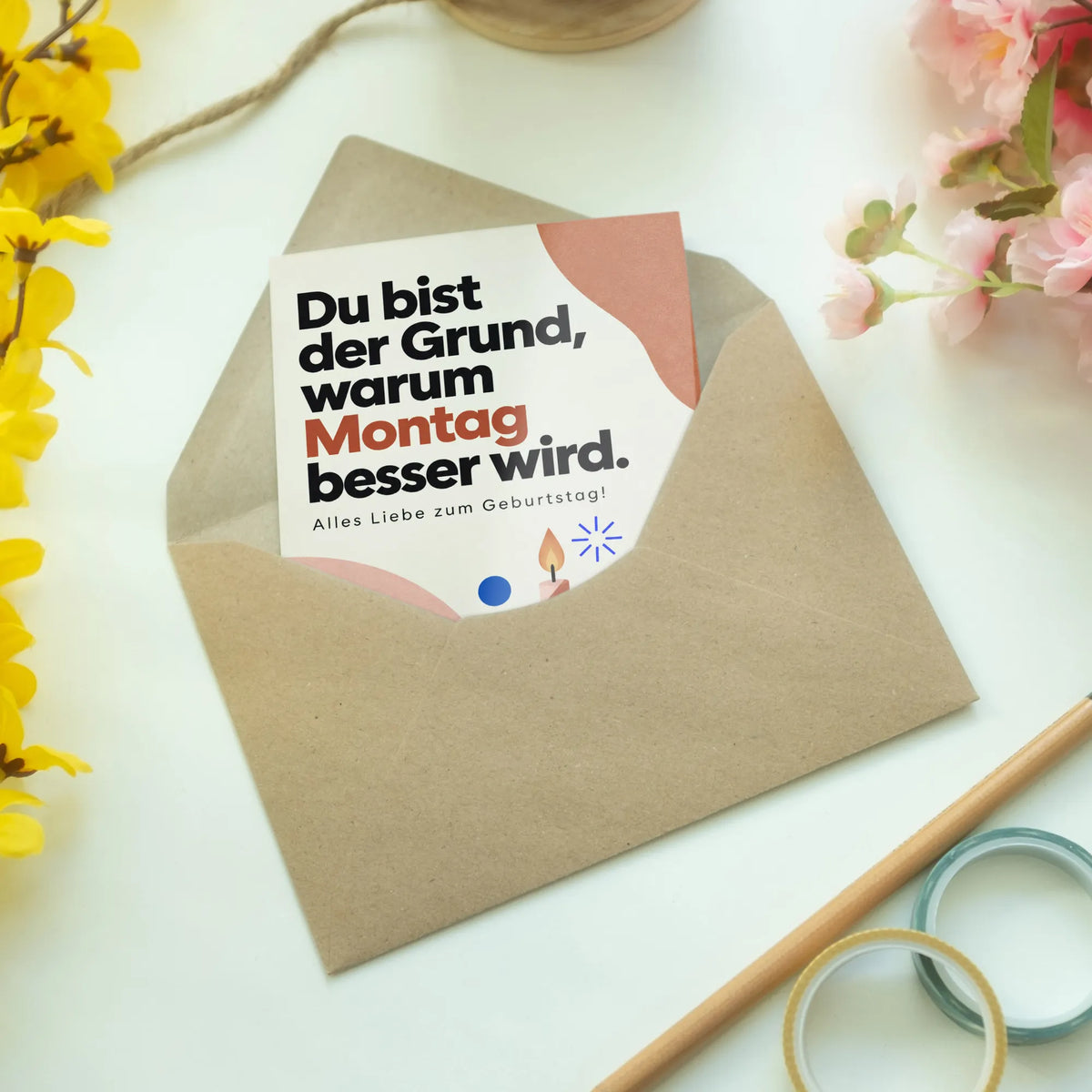 Herzliche Geburtstagskarte für Kollegin im Büro mit Kerze