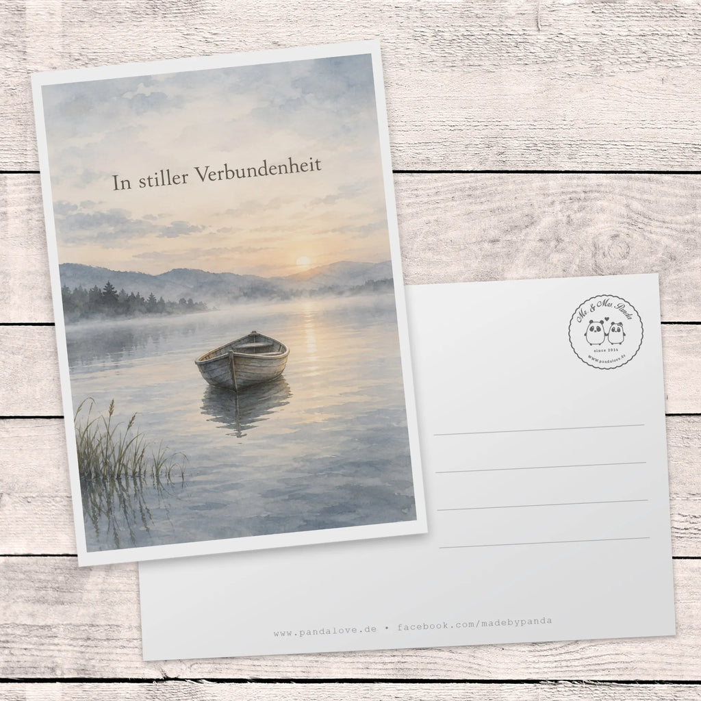 Einfühlsame Trauerkarte mit Boot im Morgennebel|p:2022102|h:bd6c94c3cec17f4b2a97ffeb4d80a2a1