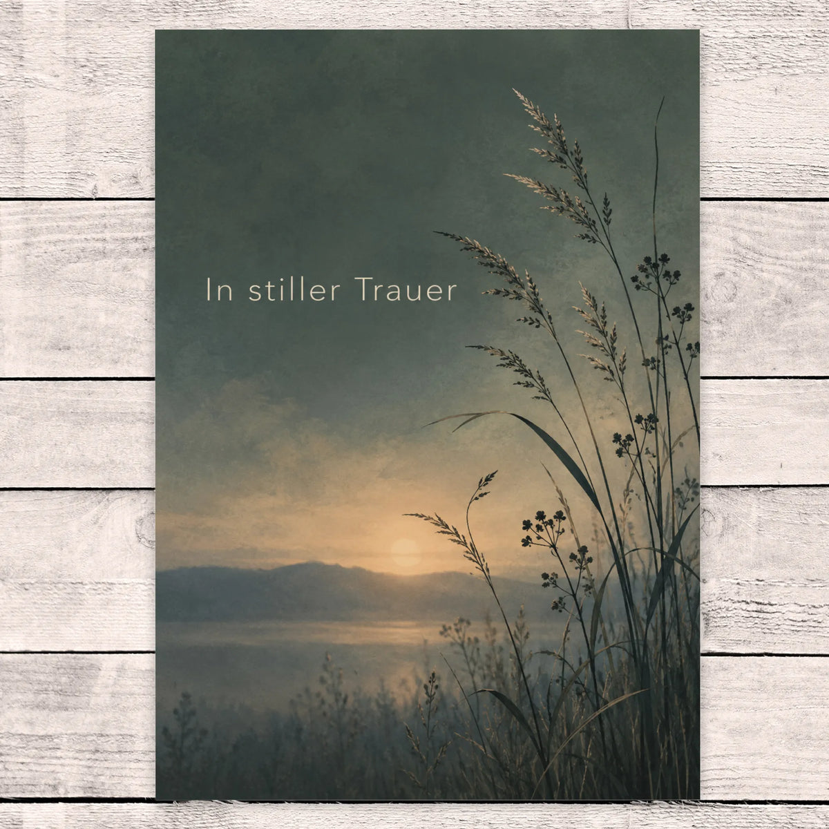 Einfühlsame Beileidskarte in stiller Trauer mit Gräsern