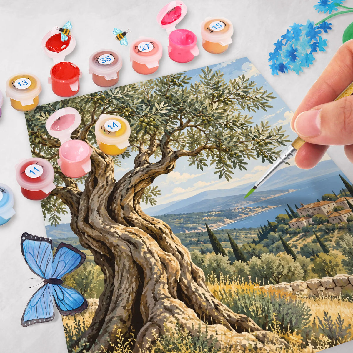 Entspannendes Malen nach Zahlen mit Olivenbaum in mediterraner Landschaft
