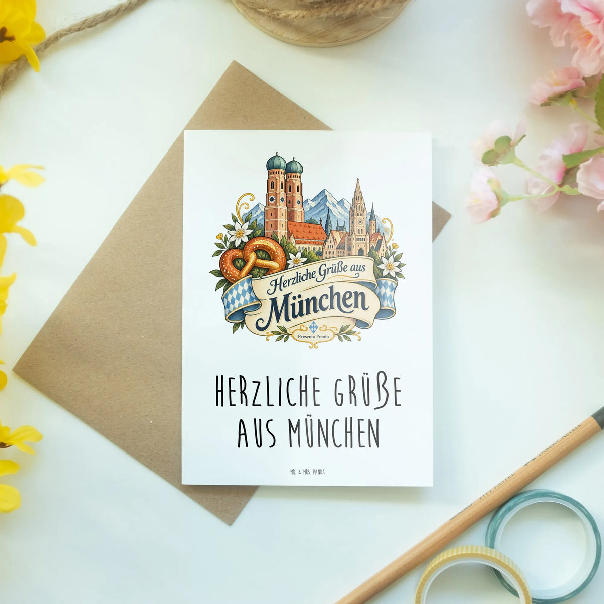 Herzliche Urlaubsgrüße aus München Karte mit Stadtturm
