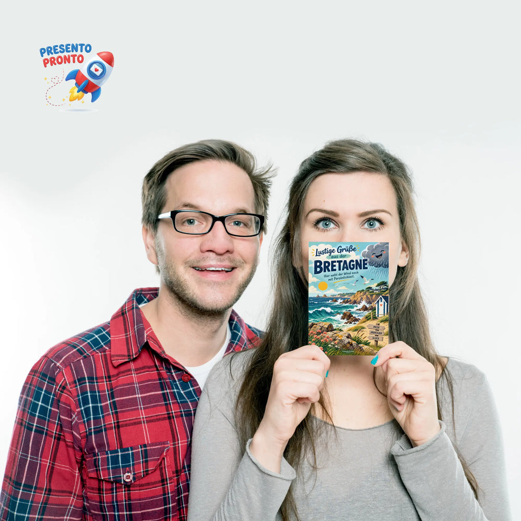 Lustige Grüße aus der Bretagne Postkarte mit Regenwolke|p:2023620|h:f4a33d5820281960937caaae7a08bec6