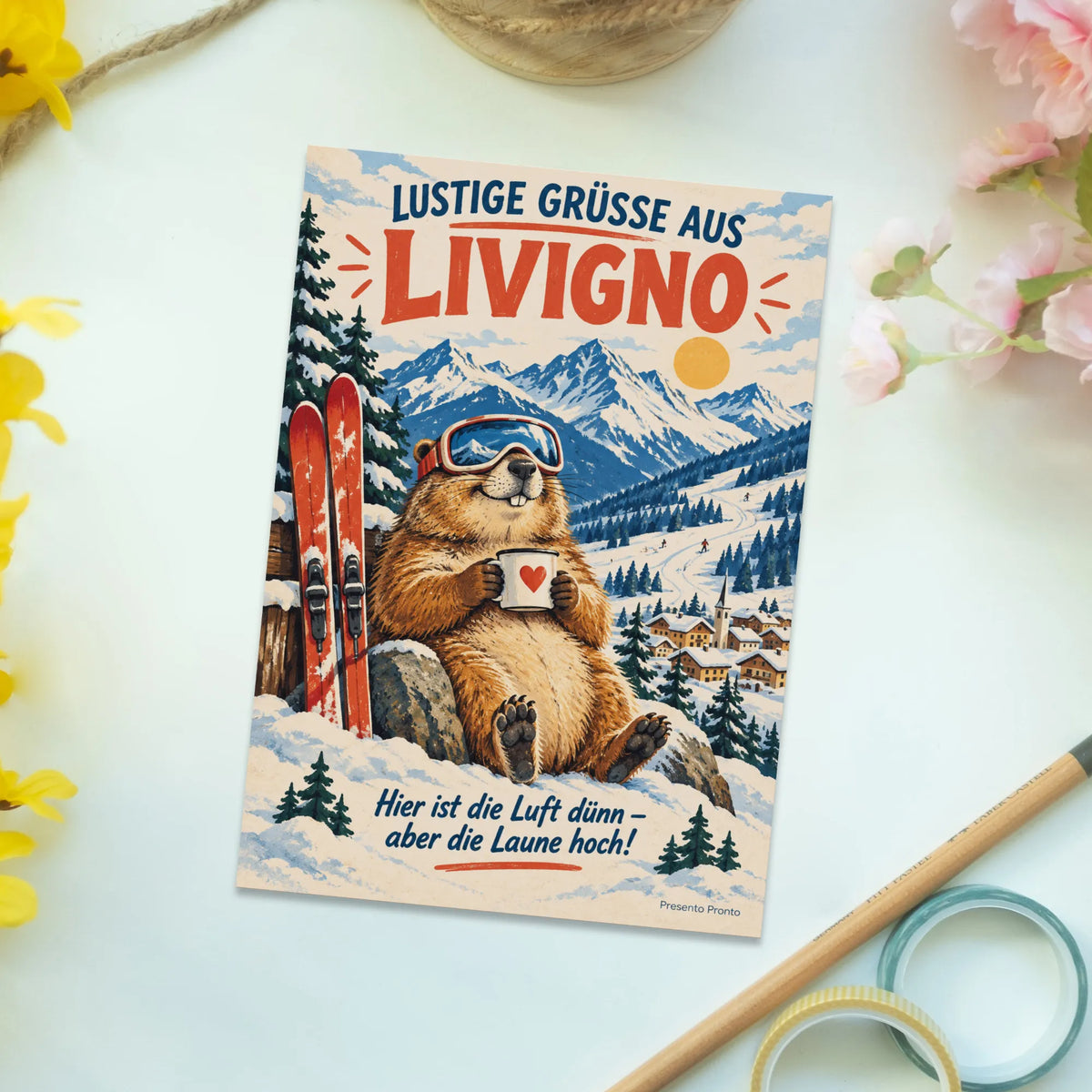 Lustige Grüße aus Livigno Postkarte mit Murmeltier