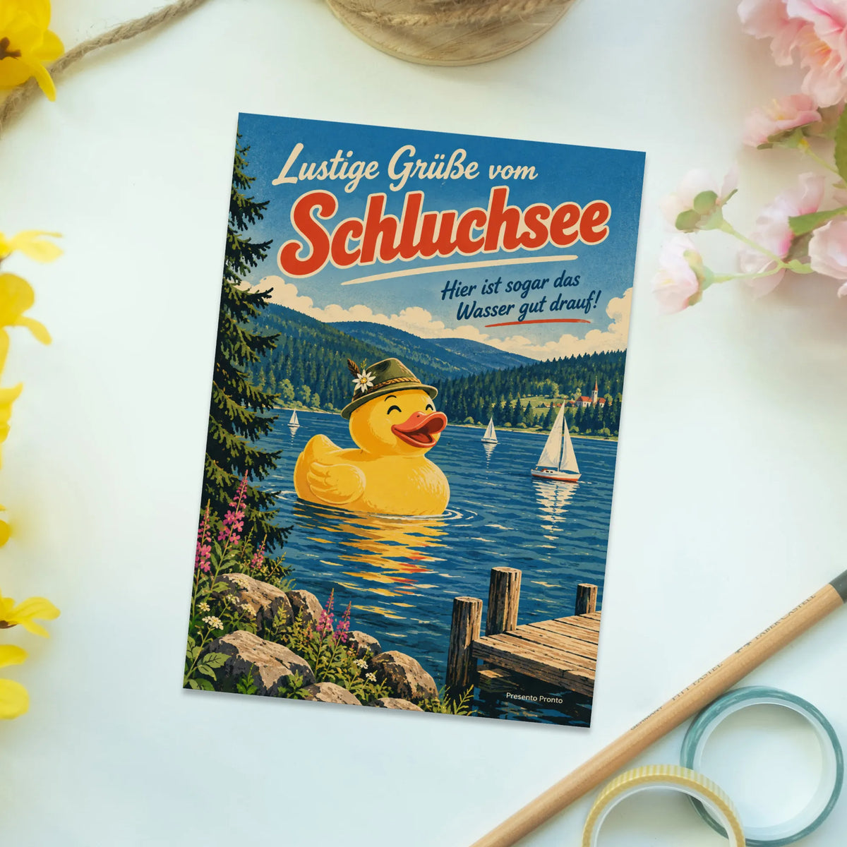Lustige Grüße vom Schluchsee Postkarte mit Gummiente