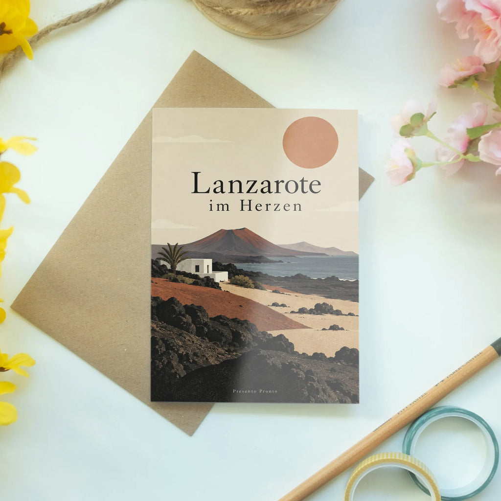 Elegante Lanzarote Karte für Inselfans mit Vulkanlandschaft|p:2023764|h:2a9baa22c99e491d7549994b85893be7
