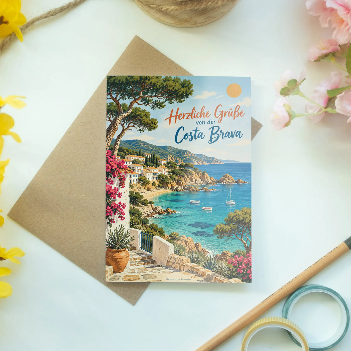 Herzliche Sommergrußkarte von der Costa Brava mit Bucht